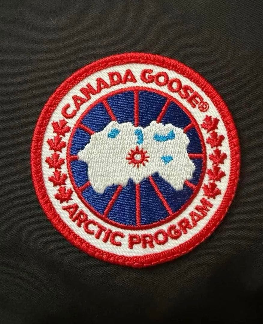   カナダグース ダウンベスト ブラック S