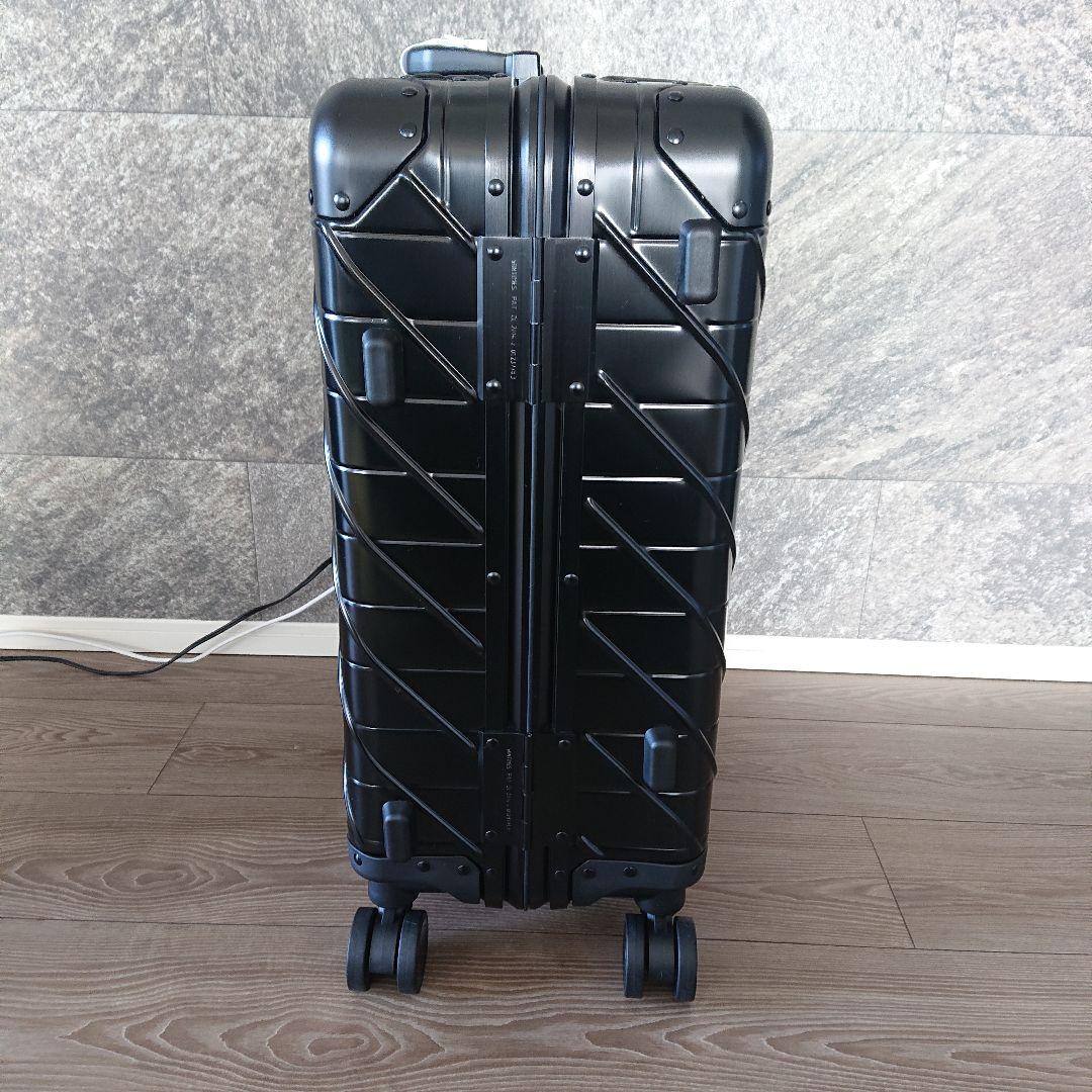 Macadamia プレミアム アルミスーツケース 【機内持ち込み】 ブラック