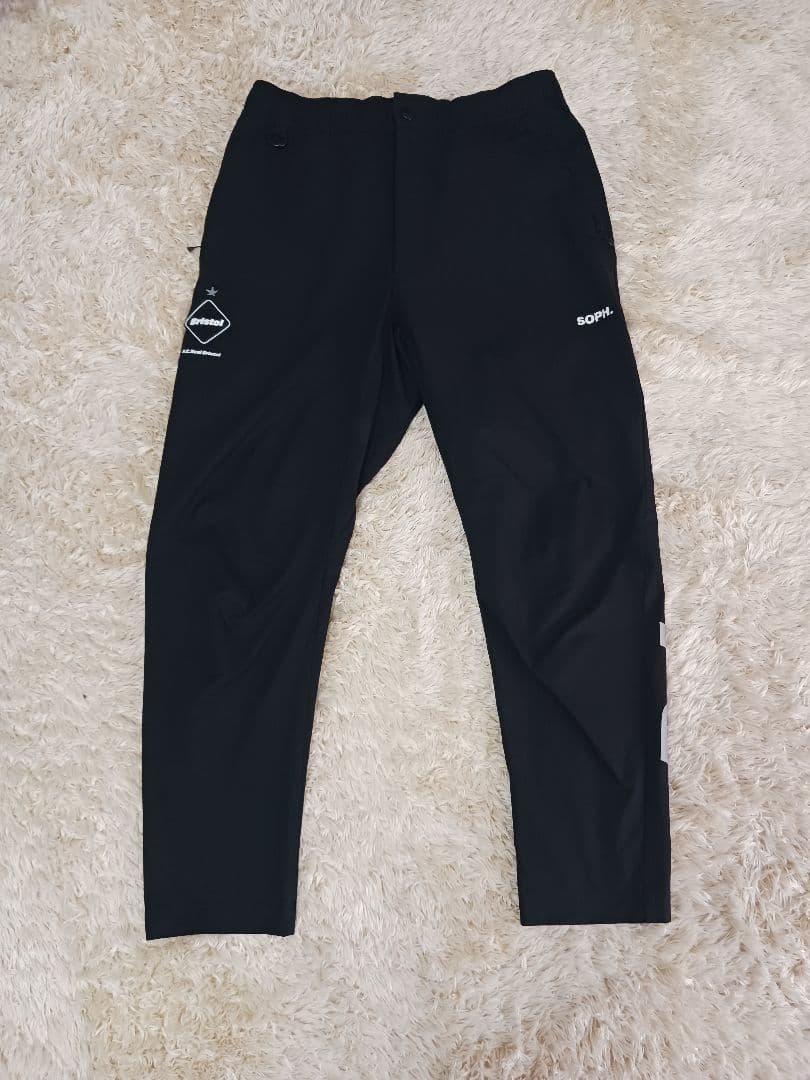 本日限定値下げ！！F.C.Real Bristolパンツ