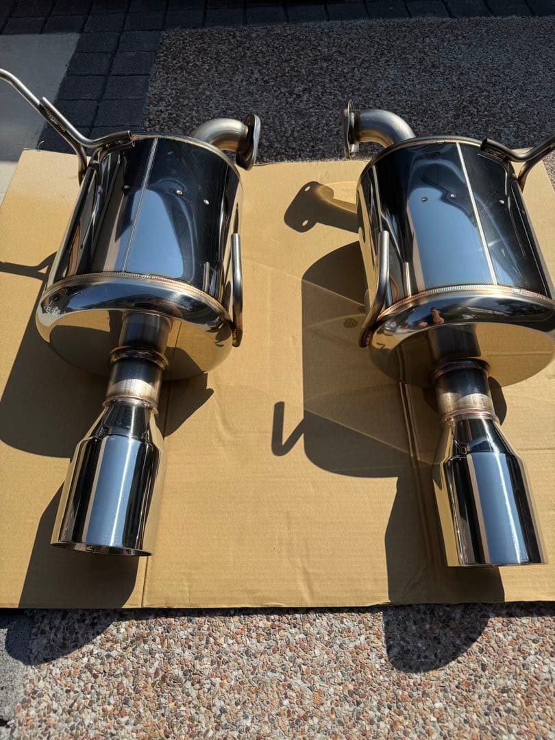 STI ステンレス マフラー本体 2　レヴォーグ　VN5型　片側1本ずつの出品①