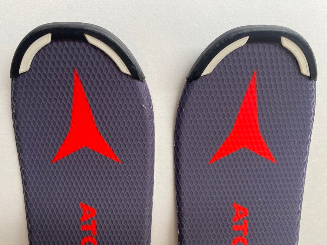 ATOMIC REDSTER JX スキー板 140cm　ジュニア