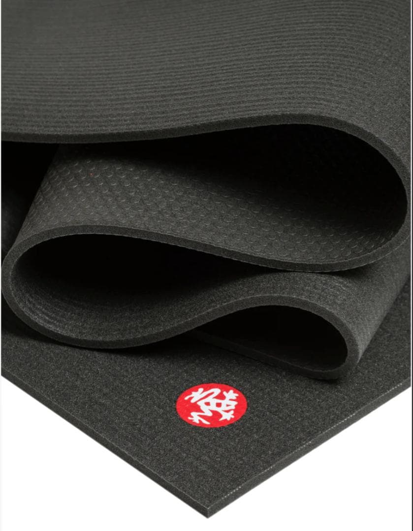 マンドゥカ PRO ブラック ヨガマット 6mm厚の驚きの耐久性とグリップ力