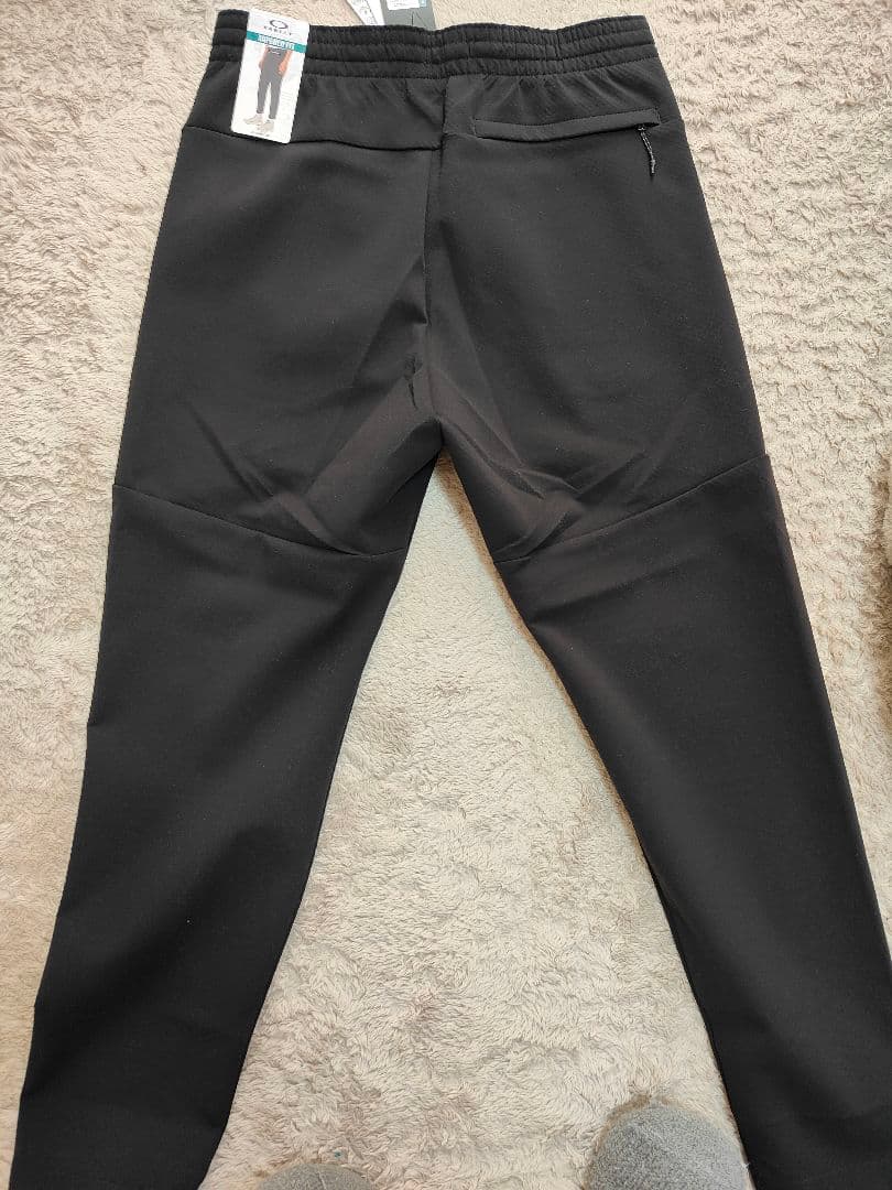 新品OAKLEY撥水 トレーニングウェア上下セットオークリー