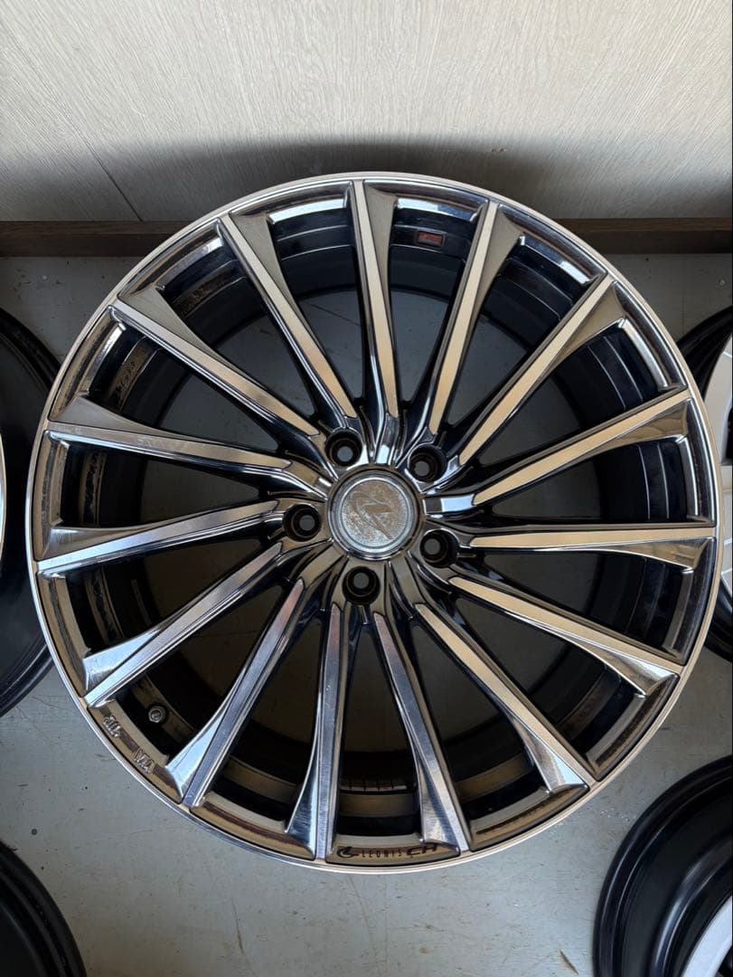 19インチホイール2本