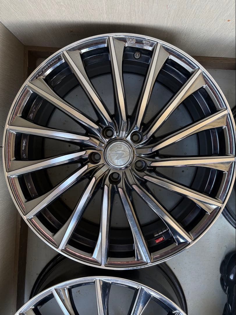 19インチホイール2本