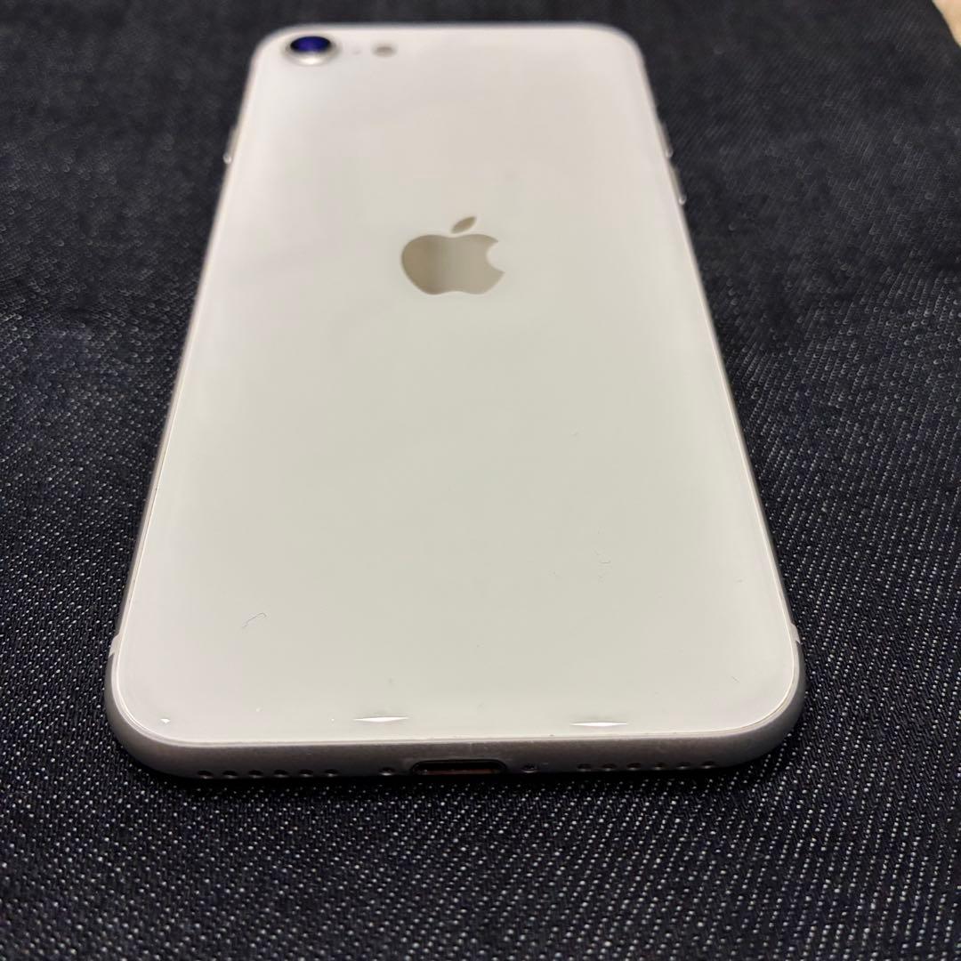 iPhone SE (第2世代) 64GB ホワイト