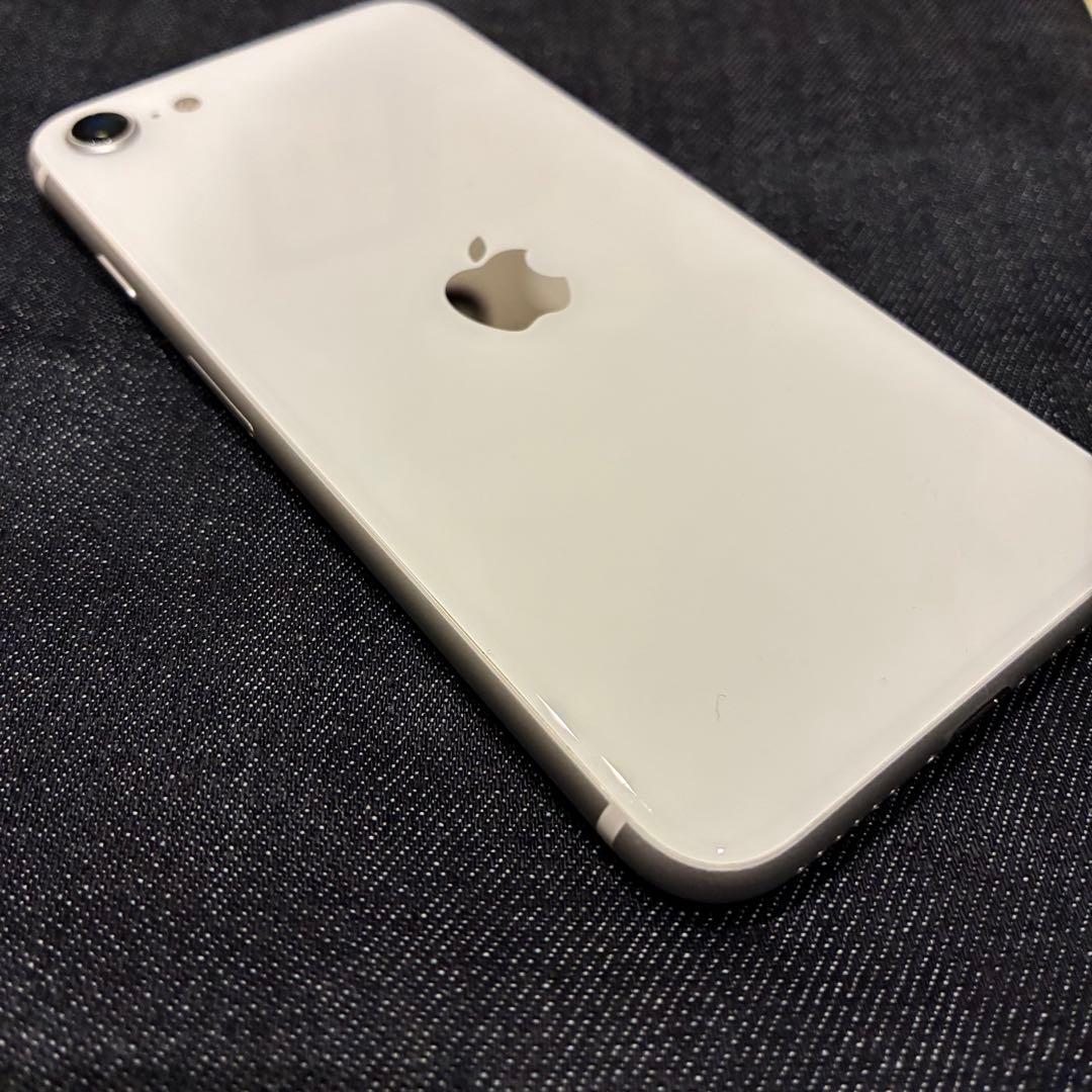 iPhone SE (第2世代) 64GB ホワイト