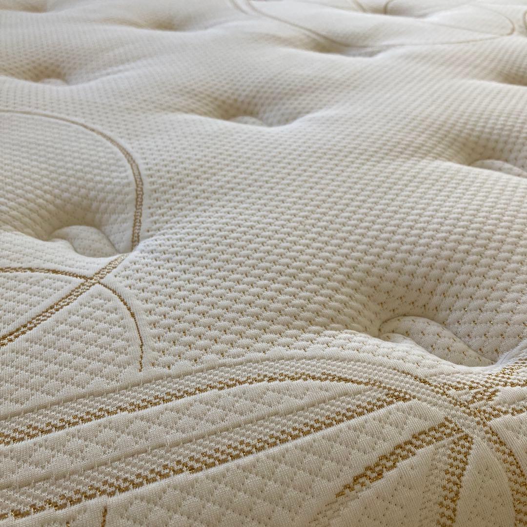 【shioriono＊断捨離中＊ 様　お取置き】シモンズ　ダブルサイズ