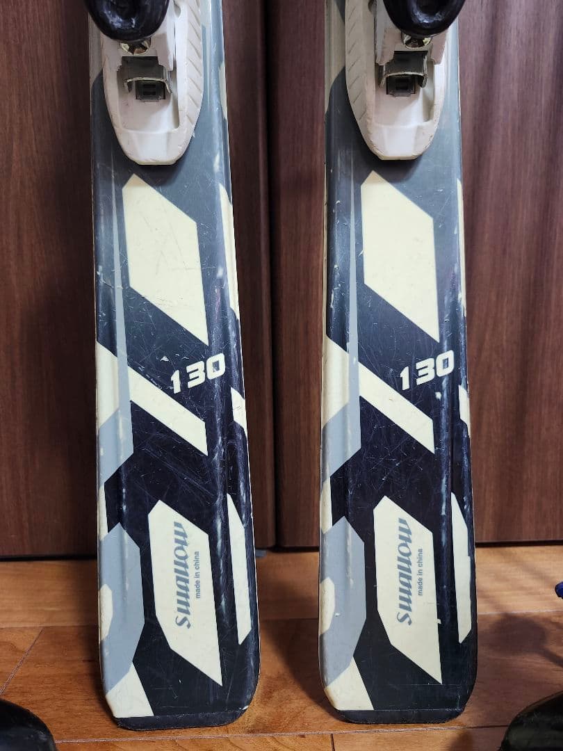 子供用スキーセット　スキー板　130cm　 ブーツ　22cm　ストック80cm