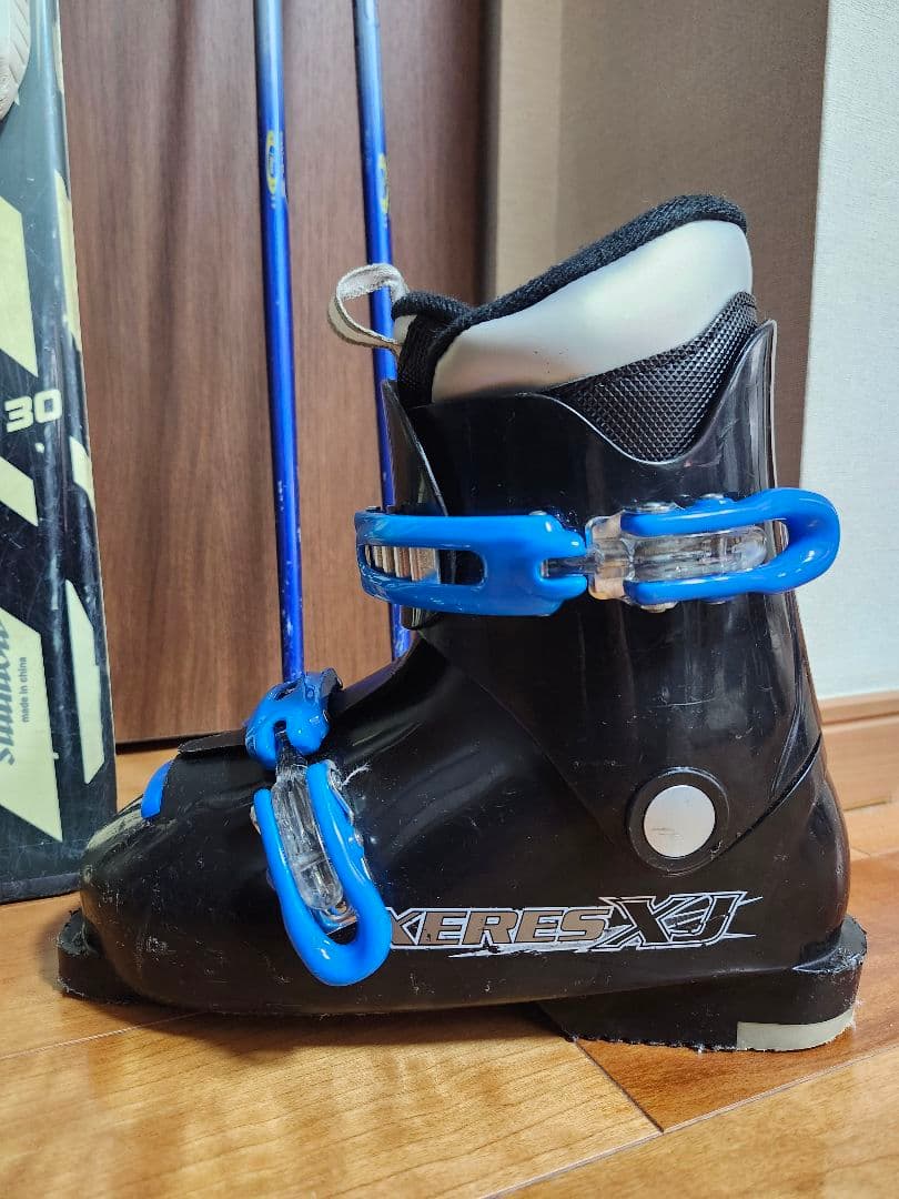 子供用スキーセット　スキー板　130cm　 ブーツ　22cm　ストック80cm