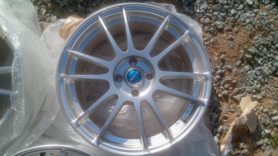 工場長　レイズ　グラムライツ　17インチ