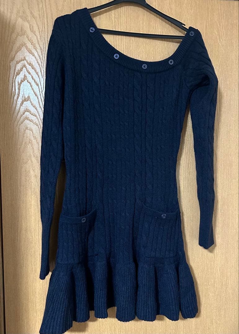 yilon ワンショルダーケーブルニットワンピース