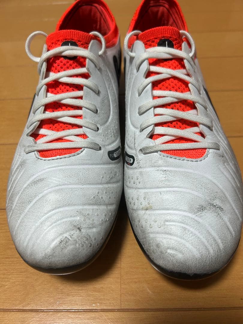 ナイキ レジェンド10 エリート AG-PRO 25.5cm