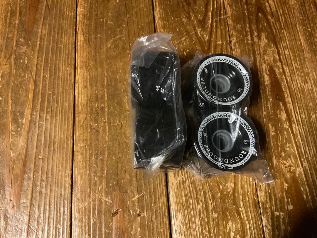 カーバーウィールwheel 70mm 78a Somoke 2x2 計4個