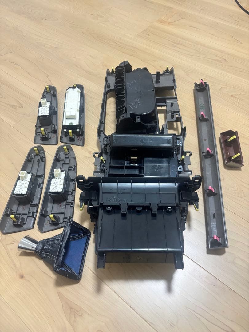 マークX G's インテリアパネル