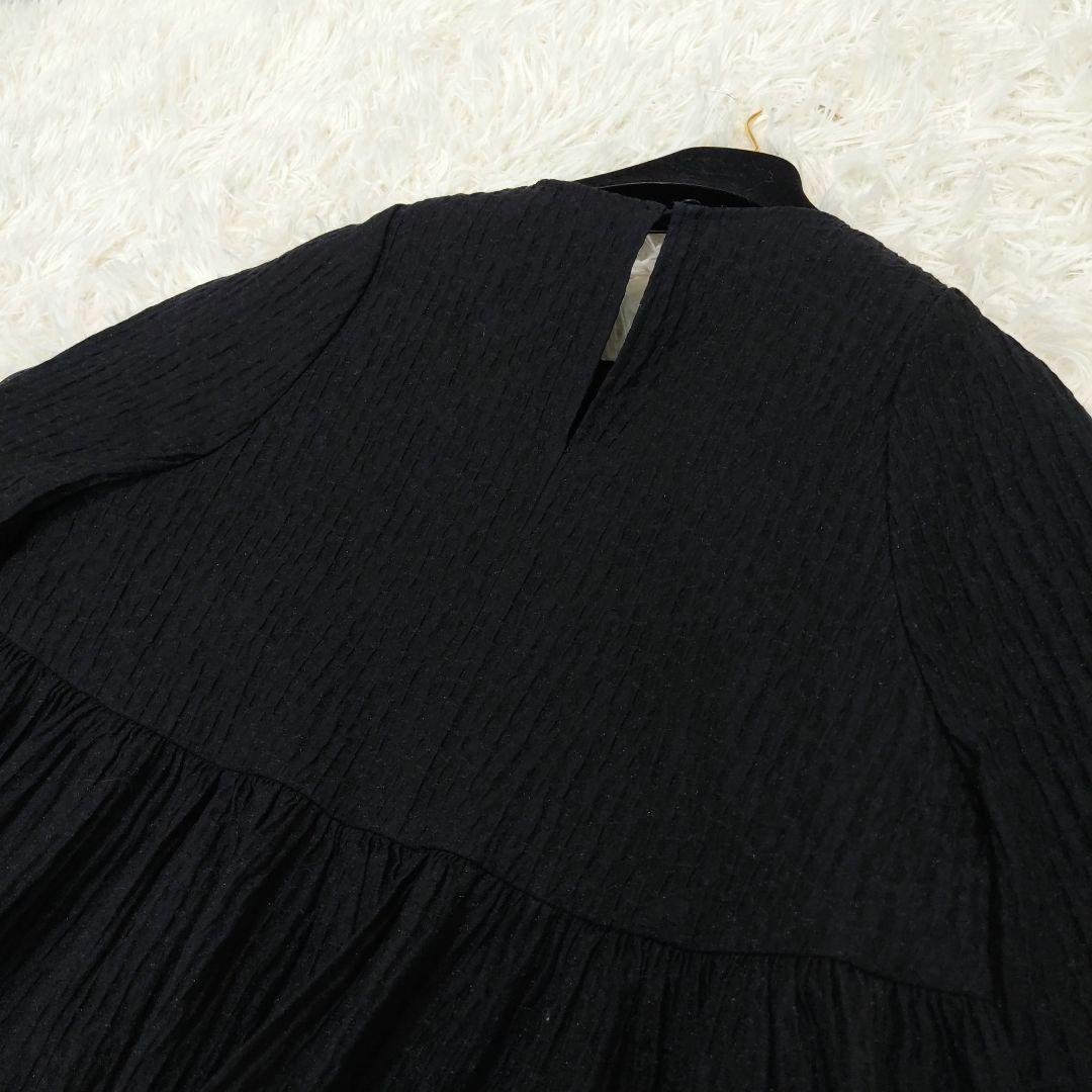 美品✨ヨリ　フクレフレアブラウス　ブラック　36