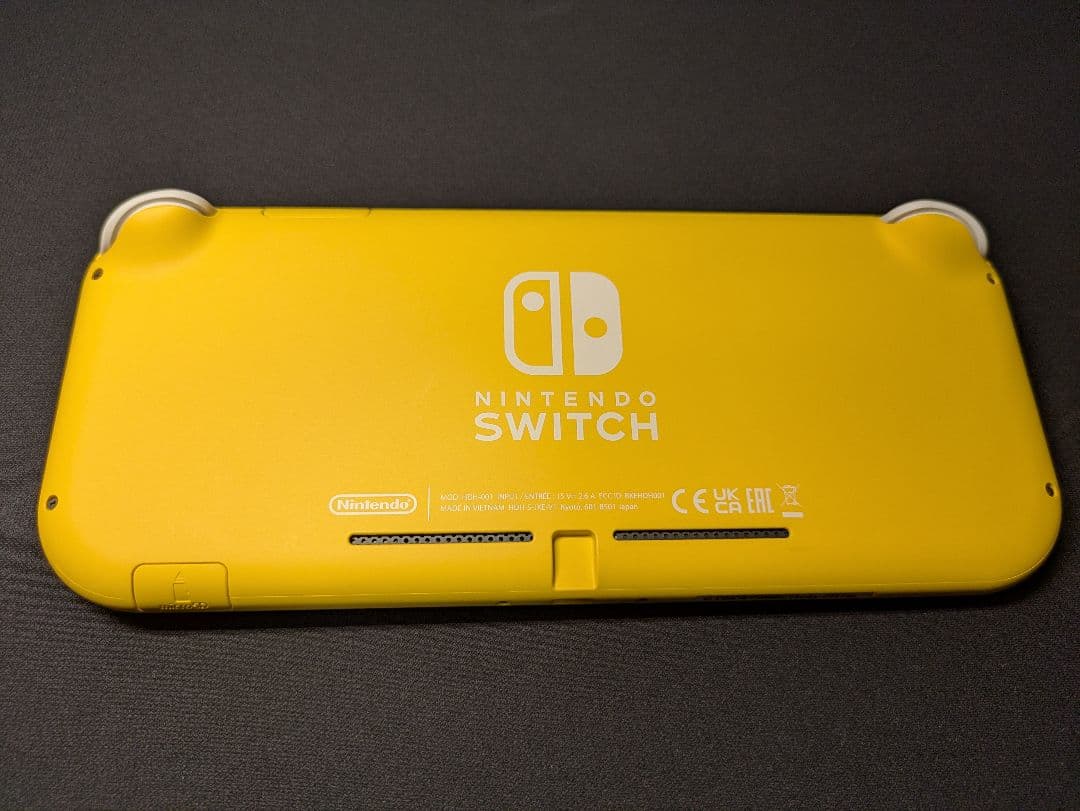 Nintendo Switch Lite イエロー 本体＋純正充電器　美品