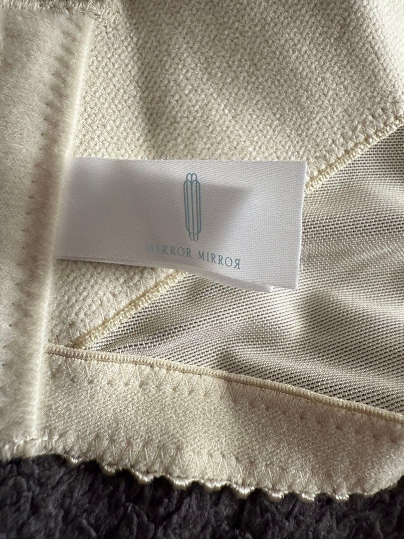 【mirrormirror】ブライダルインナー D70