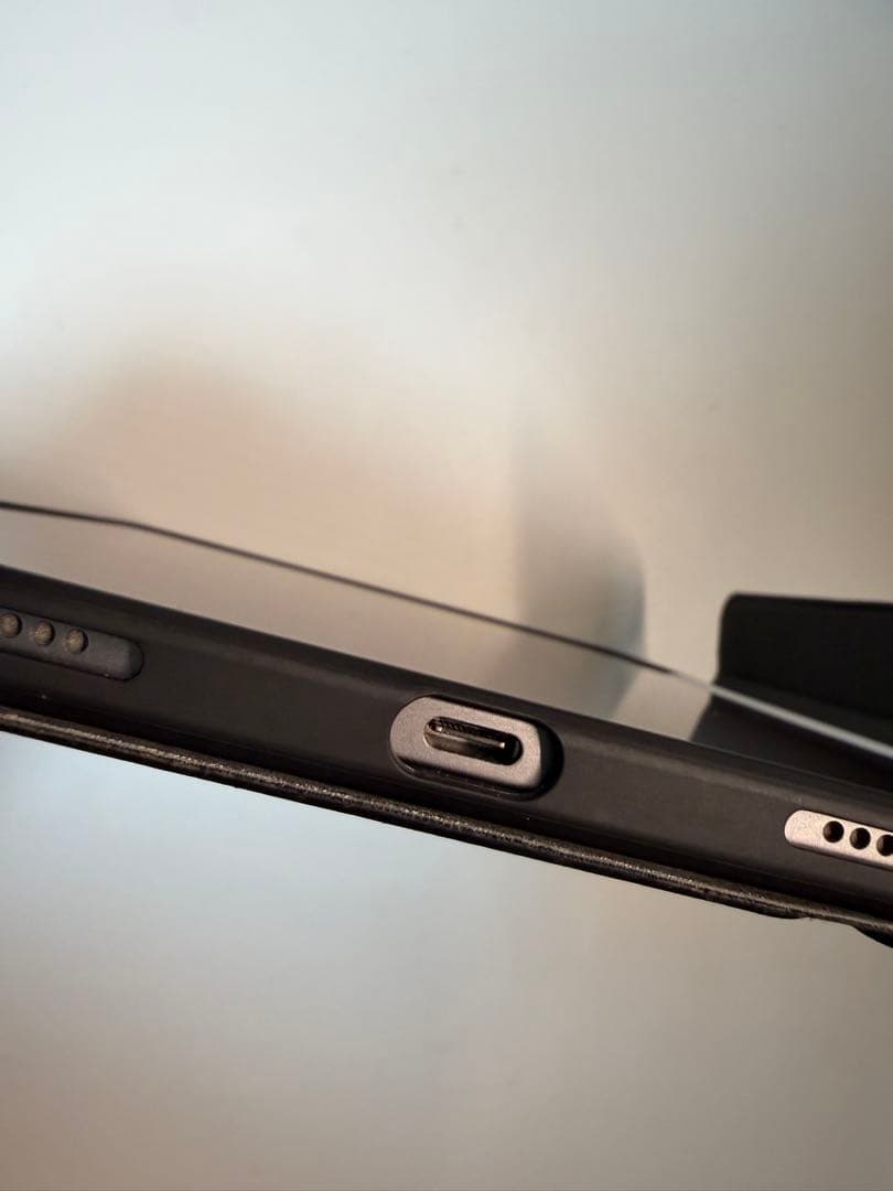 【超美品】訳あり激安 iPad Air4 256GB 第4世代 ペン＆ケース付き