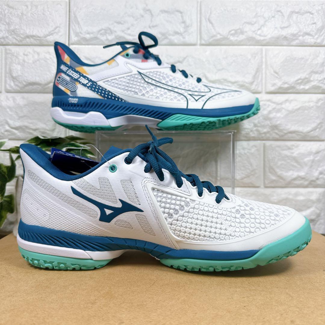 箱付き　ミズノ　テニスシューズ　25.5㎝　ウェーブエクシード　軽量　即日発送