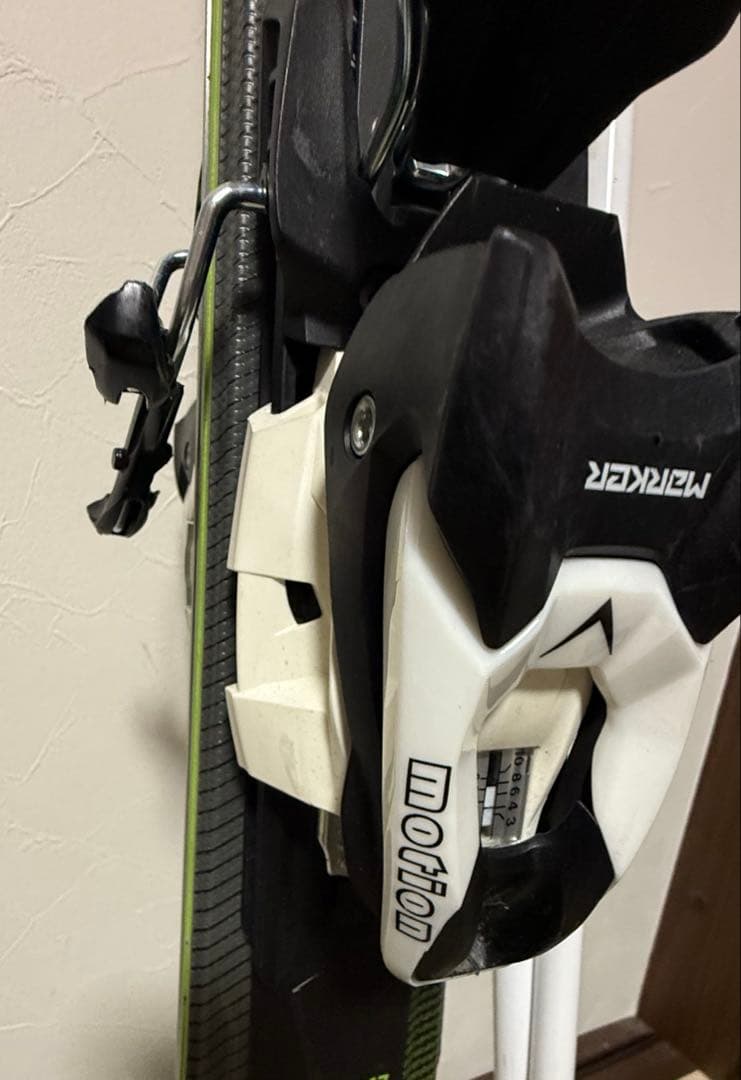 フォルクル　RTM スキー 板 147 & ロシニョール　ストック110