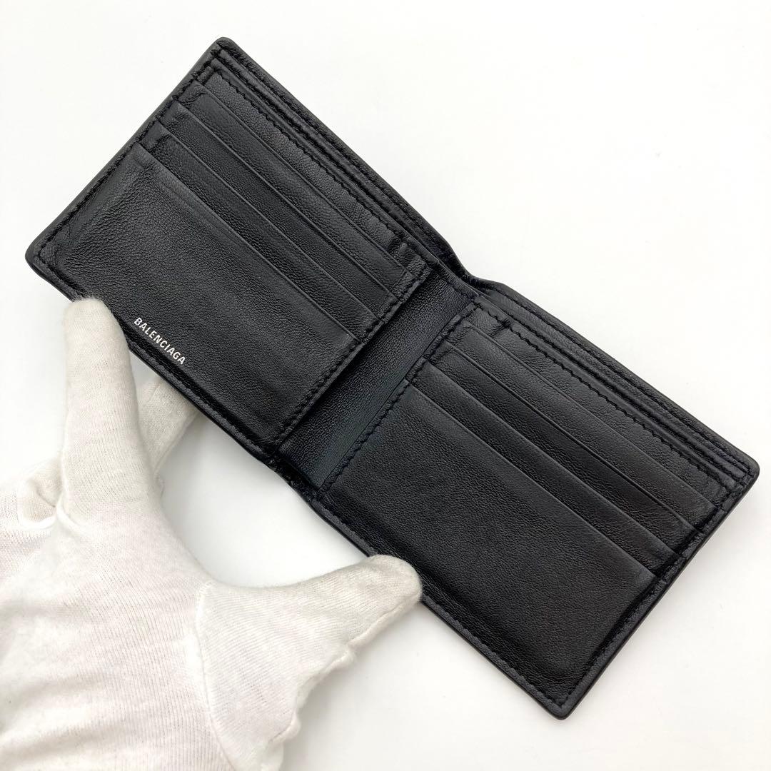 美品✨ BALENCIAGA エブリデイ 二つ折り財布 黒 レザー ロゴ 男女