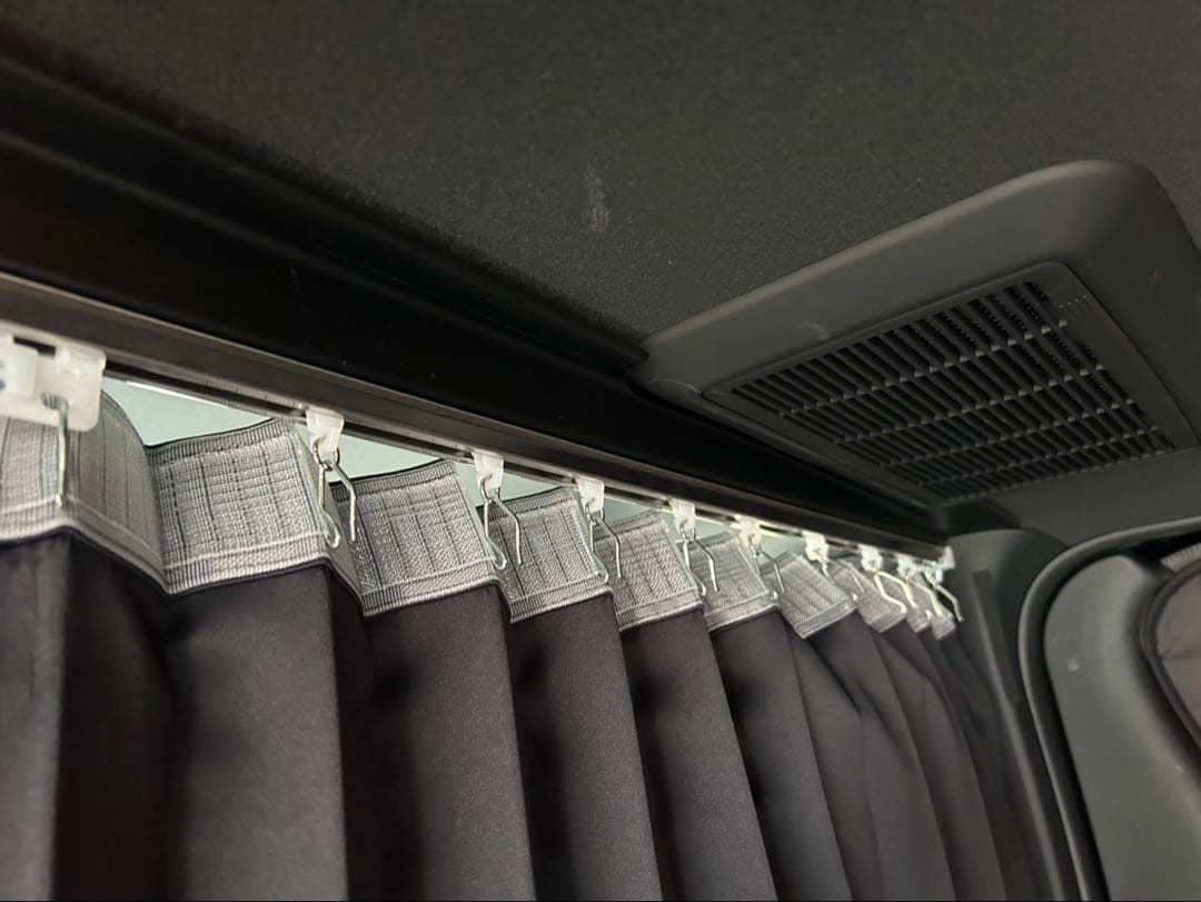 カズクリエイション　ハイエース　ナロー　仕切り　カーテン