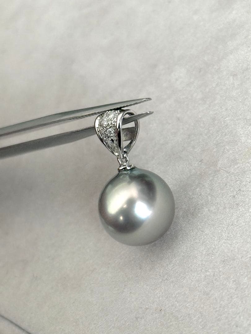 年末セールk14wg黒蝶真珠ダイヤペンダントトップ大粒オーロラオーシャンブルー