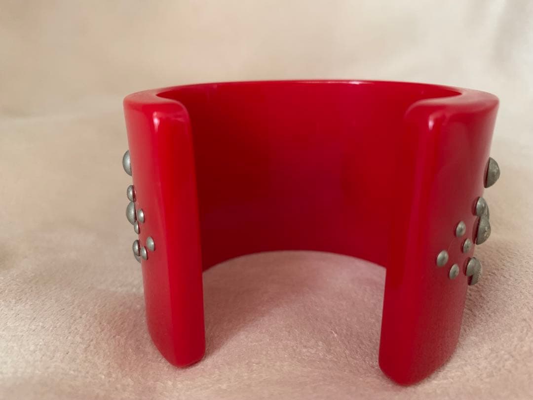 Dior スタッズ バングル　レッド