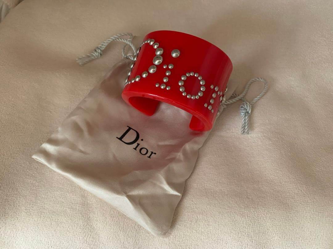 Dior スタッズ バングル　レッド