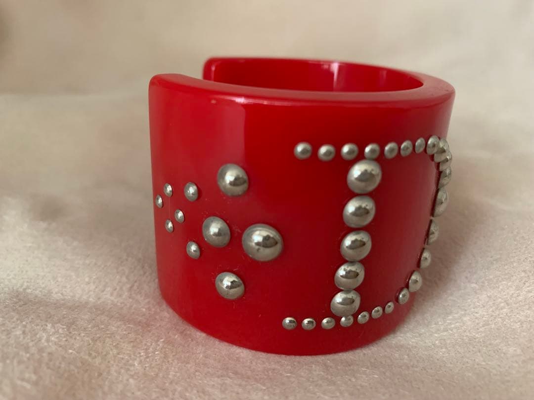 Dior スタッズ バングル　レッド