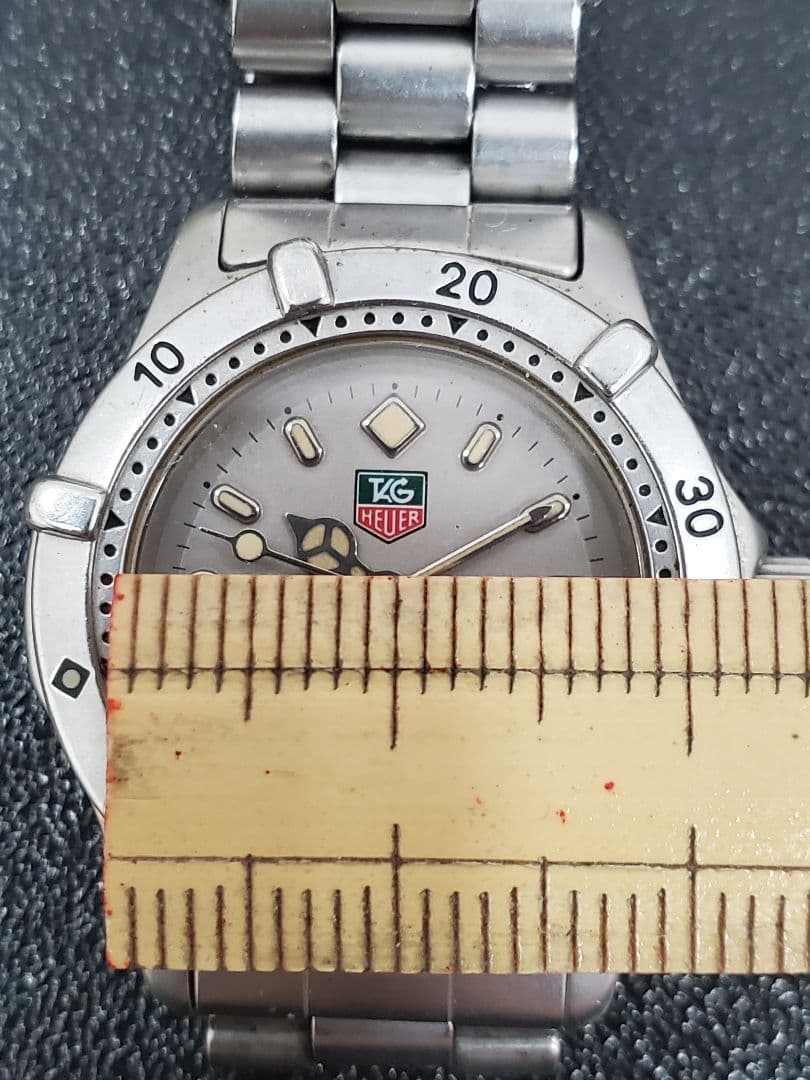 タグホイヤー プロフェッショナル WE1411-2