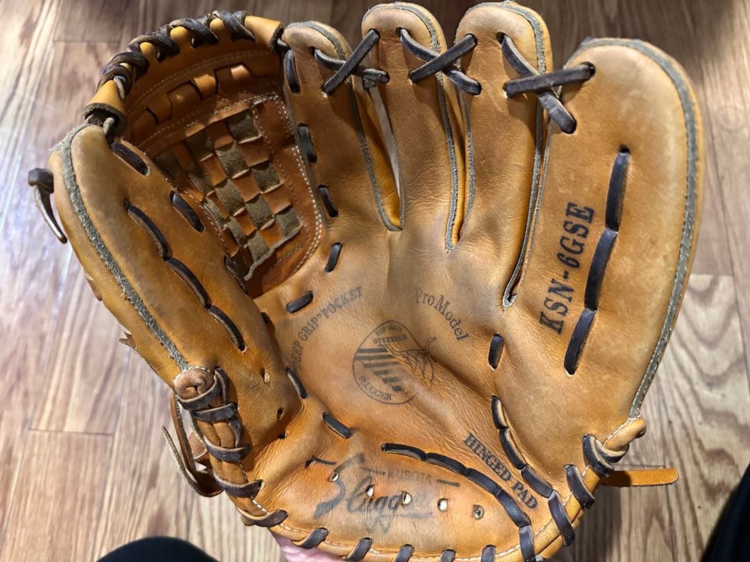 スラッガー　一般軟式グローブ KSN-6GSE