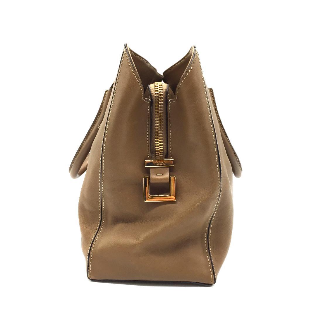 TOD'S トートバッグ ショルダー 2way A4収納可能 複数ポケット 本革