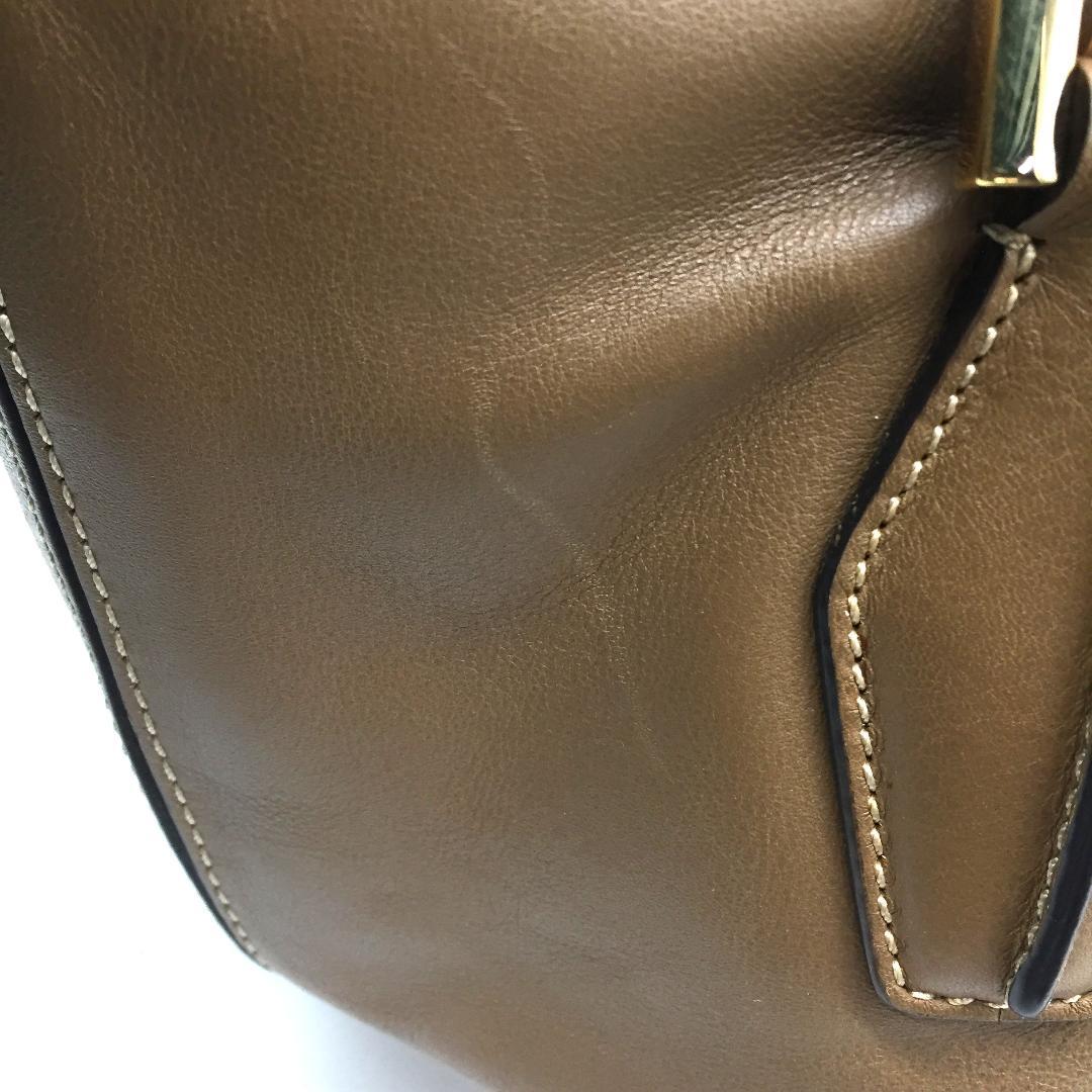 TOD'S トートバッグ ショルダー 2way A4収納可能 複数ポケット 本革