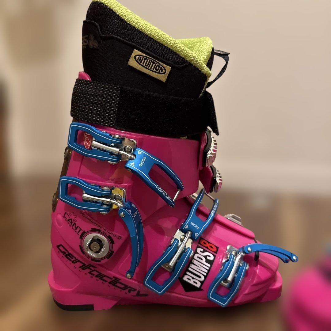 スキー GEN FACTORY BUMPS8 24.5cm