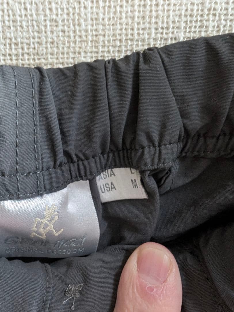 JOURNAL STANDARD別注のグラミチ・ナイロンカーゴパンツ