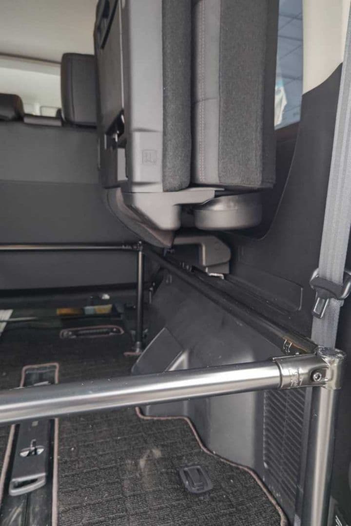 デリカ D5 ベッドキット　パイプのみ　アウトドア　整理　収納　　　車中泊