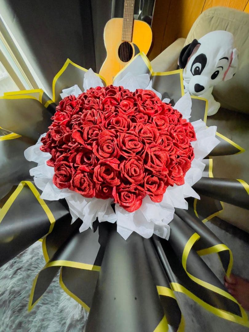 グリッター赤バラの花束