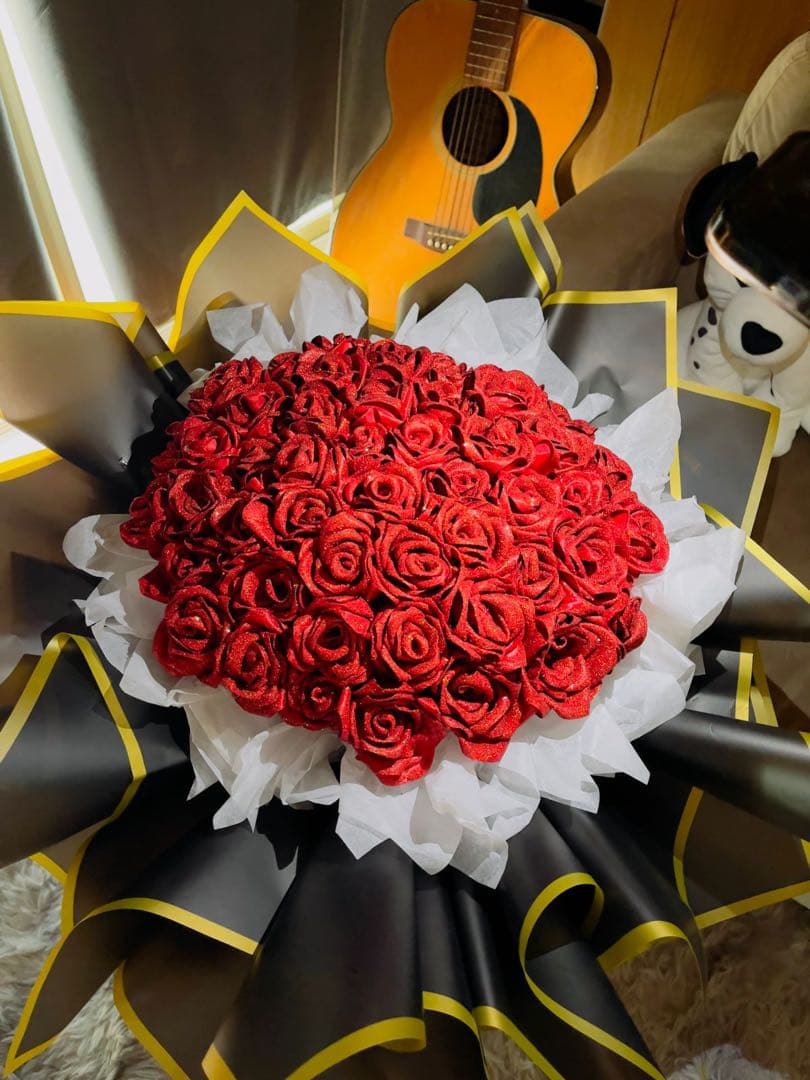 グリッター赤バラの花束
