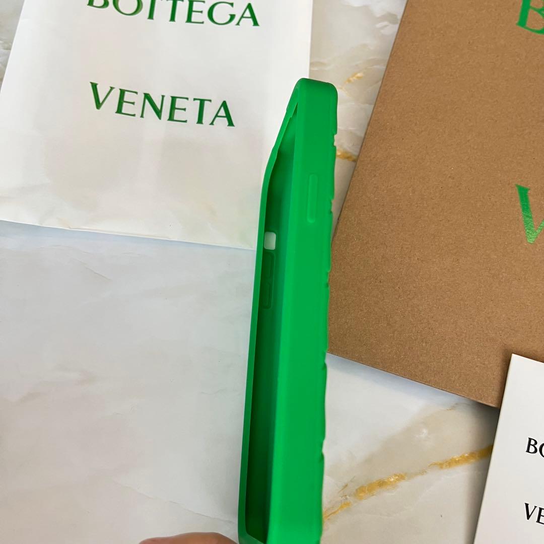 【新品未使用】Bottega Veneta iPhone13PRO MAX 緑