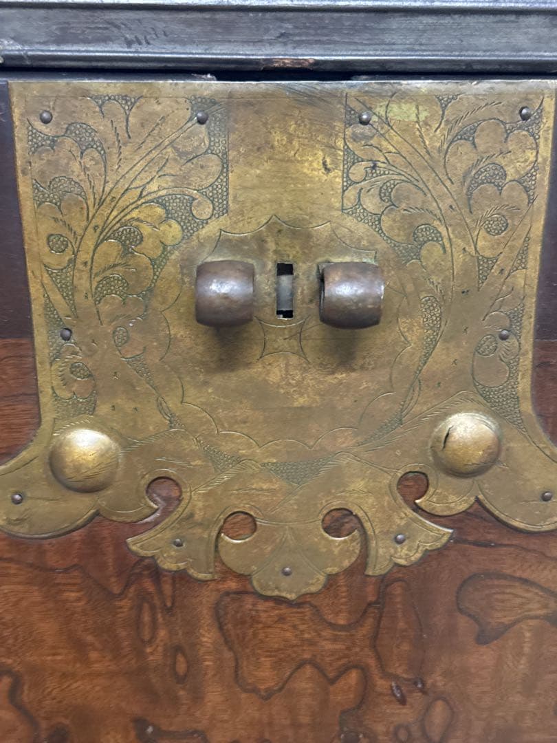 李朝箪笥　薬箪笥、薬タンス、チェスト、引き出し、小物収納、収納棚、戸棚、店舗什器