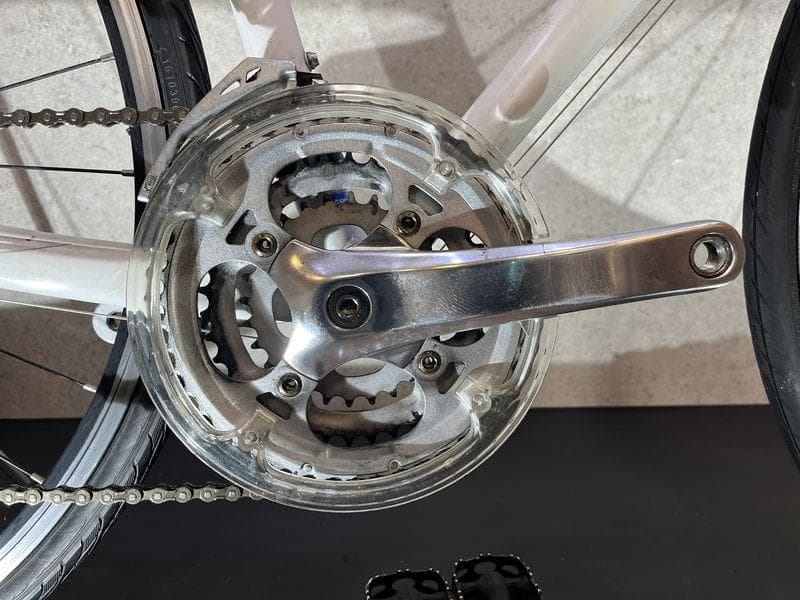 GIANT ESCAPE R3 クロスバイク sizeM　ホワイトカラー