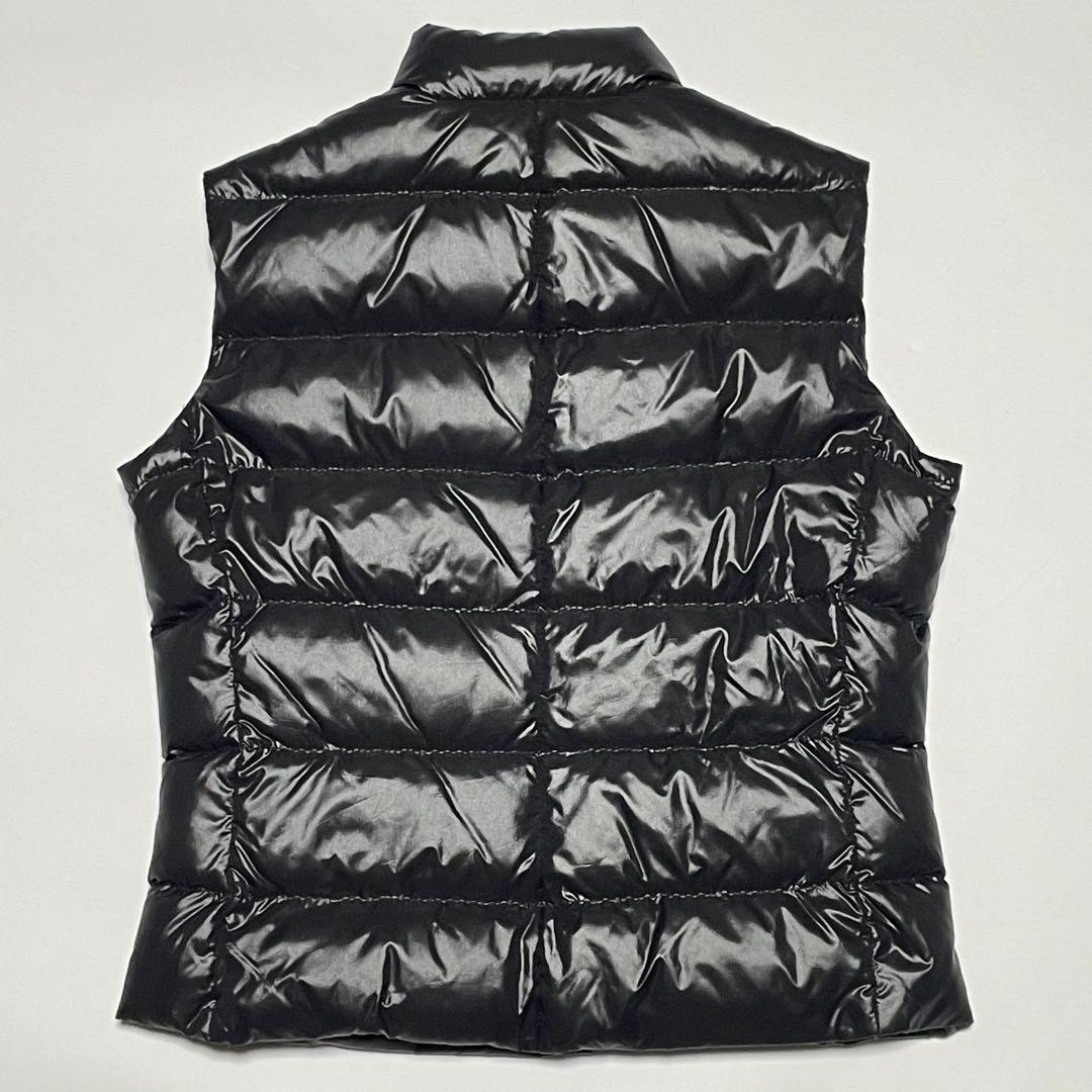 【美品/3(L-XL)】モンクレール GAHANA ダウンベスト ロゴワッペン黒