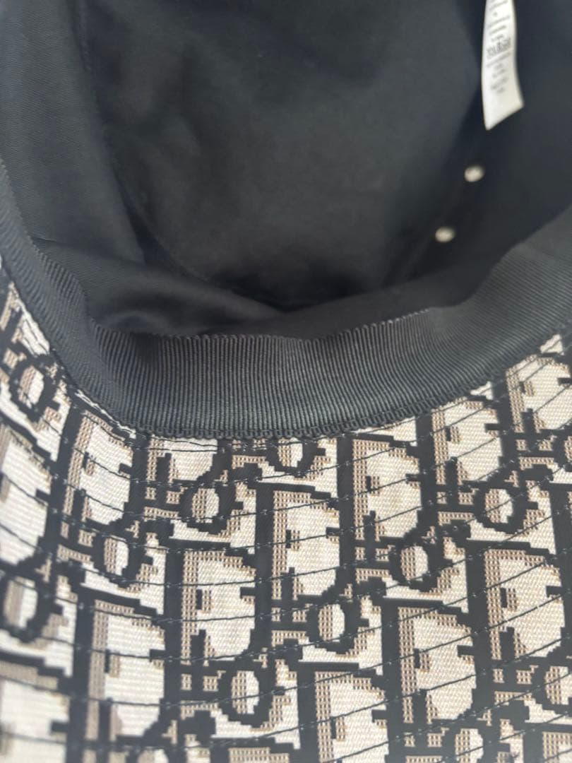 Dior ブラック バケットハット ネットデザイン