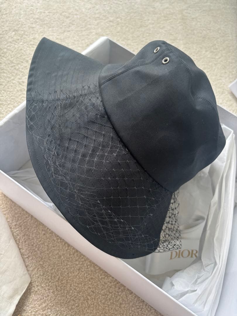 Dior ブラック バケットハット ネットデザイン