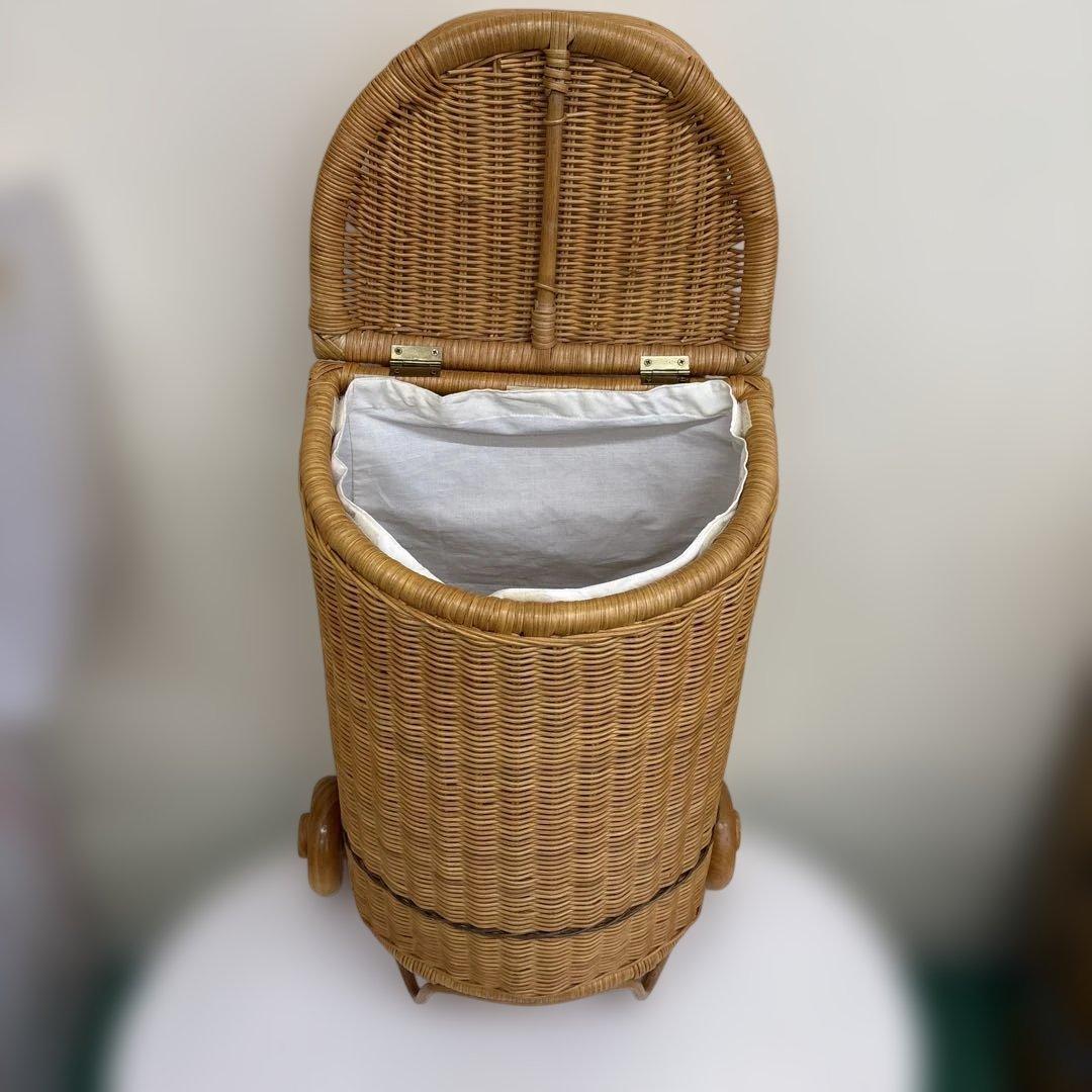ラタン製キャリーカゴ
