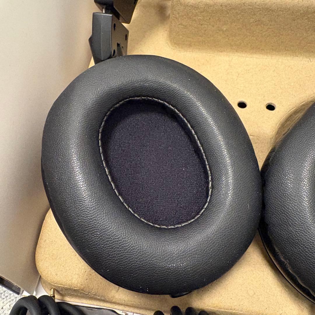 【美品】Audio-Technica ATH-M50x 有線ヘッドホン