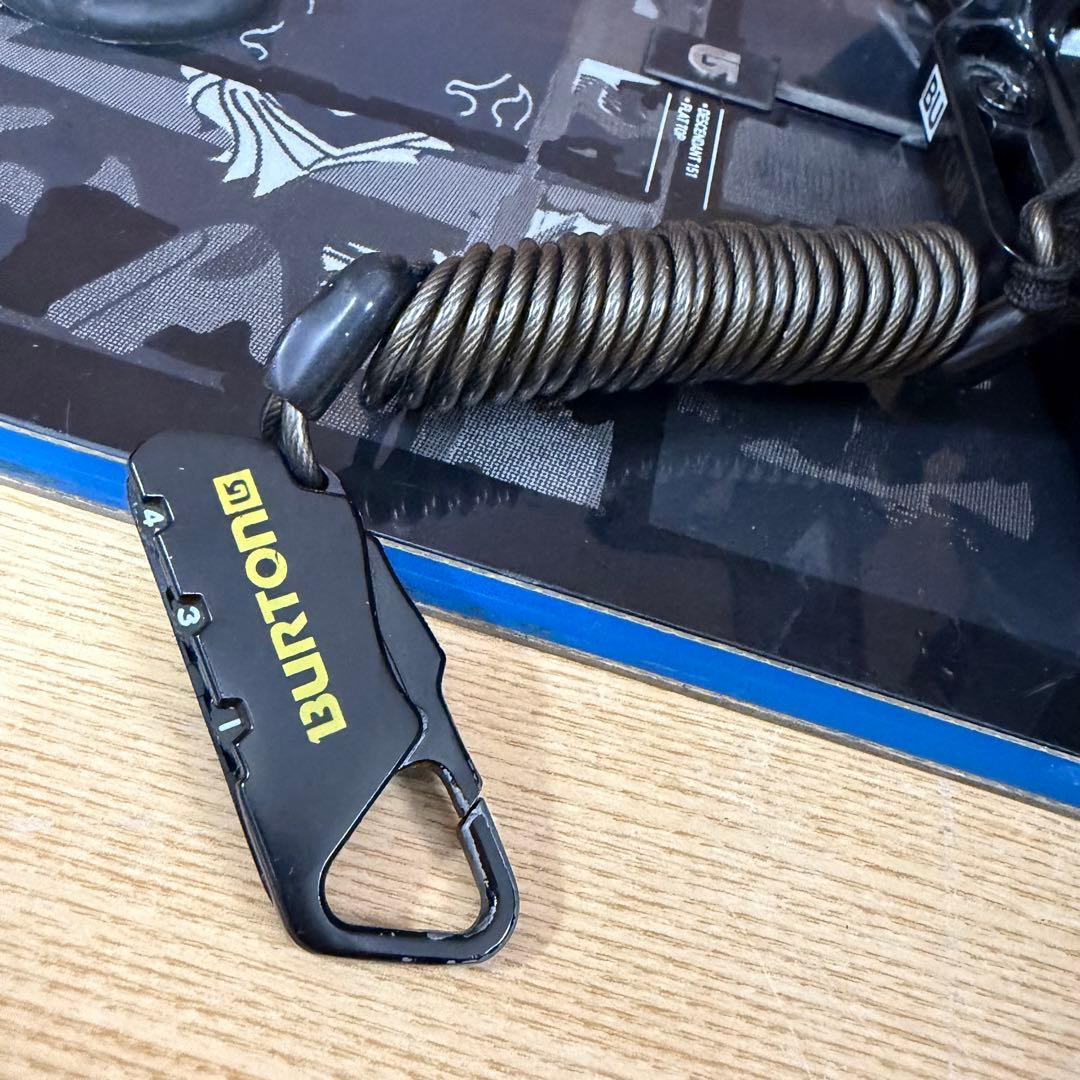 美品　BURTON バートン　初心者オススメ　メンズスノーボード　ケース無し