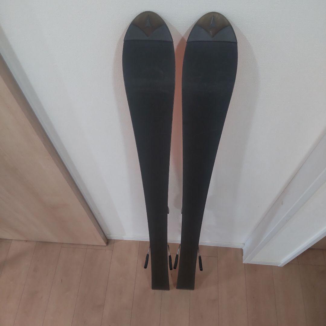 Atomic スキー板 １４８cm オレンジ色 バインディング付き